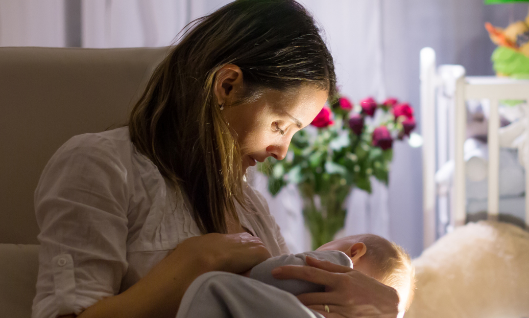 A Skincare Guide for Breastfeeding Moms and Pregnant Women